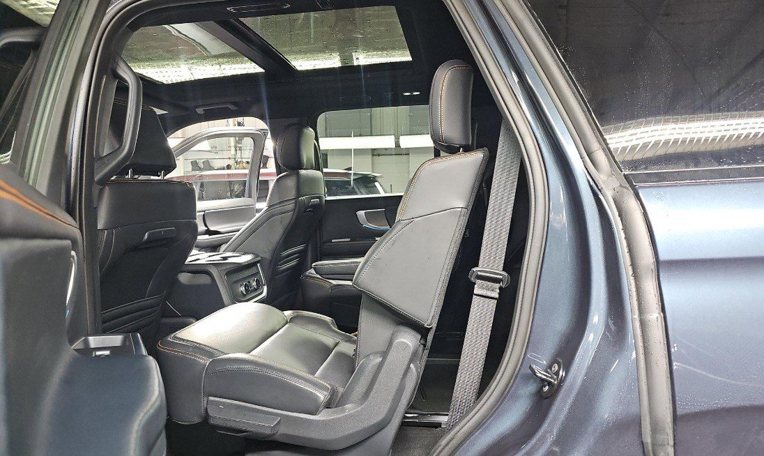 Certified 2025 Ford Expedition Tremor image 7