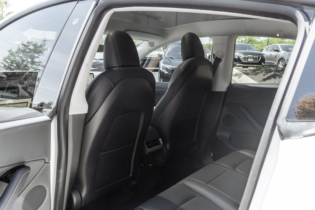 Used 2020 Tesla Model Y Performance AWD/4WD image 25