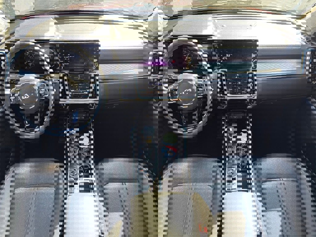 Used 2023 Kia Sorento SX image 26