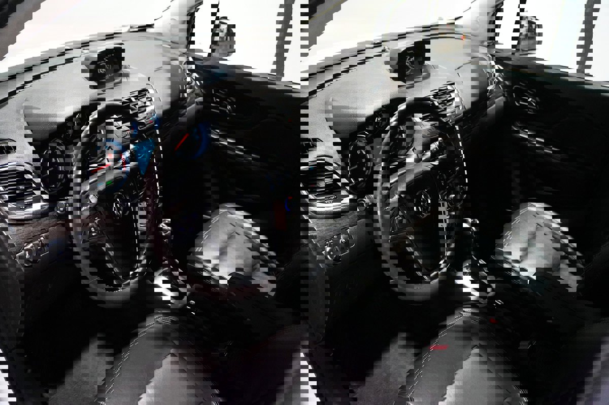 Used 2016 Buick Encore Leather image 14