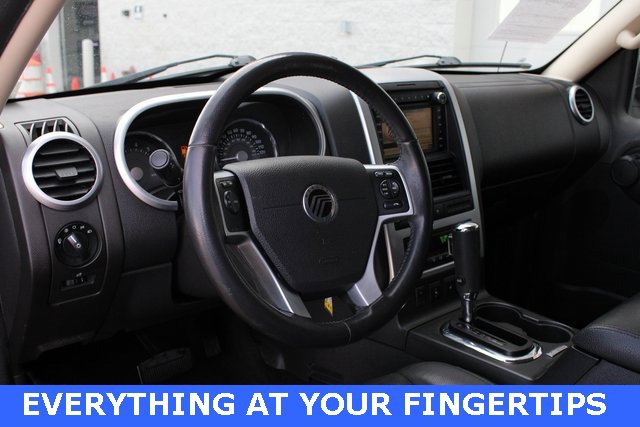 Used 2010 Mercury Mountaineer Premier image 2