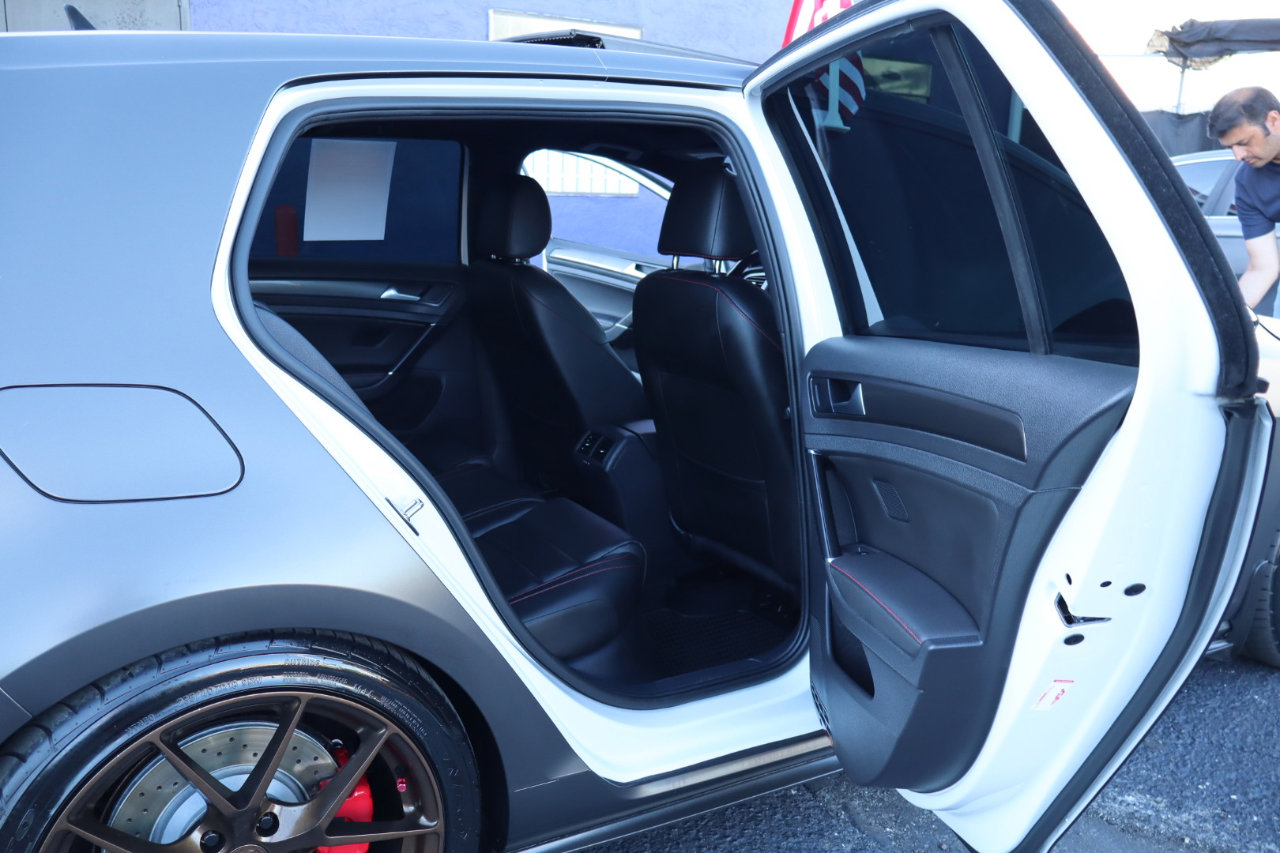 Used 2021 Volkswagen GTI Autobahn image 35