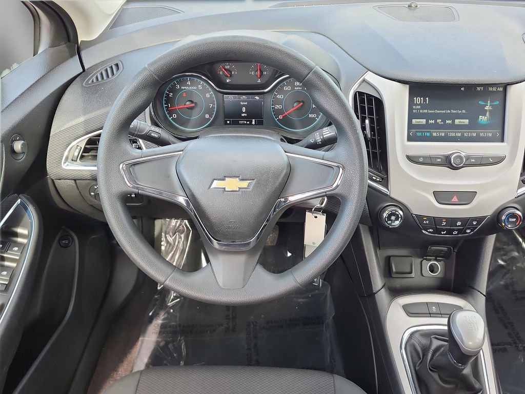 Used 2017 Chevrolet Cruze LS image 17