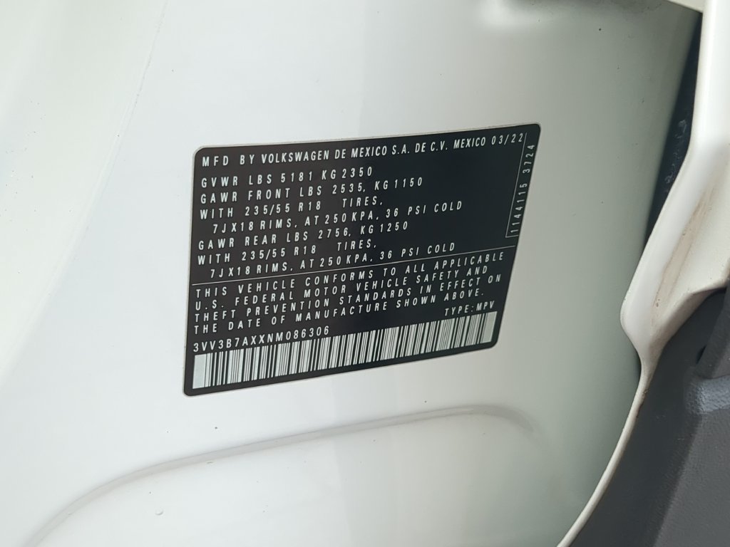 Used 2022 Volkswagen Tiguan SE FWD image 34