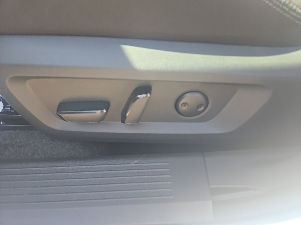 New 2026 Nissan Rogue SV image 10