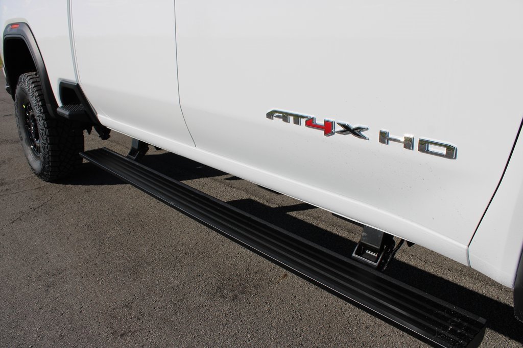 New 2026 GMC Sierra 2500 AT4X image 39