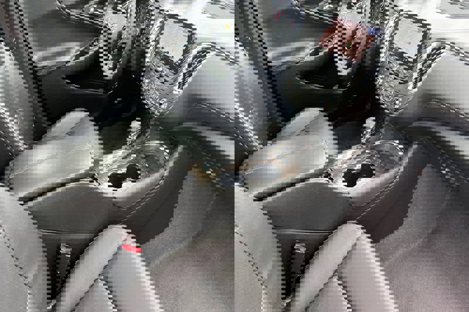 Used 2023 Chevrolet Malibu LT w/ Midnight Edition image 18