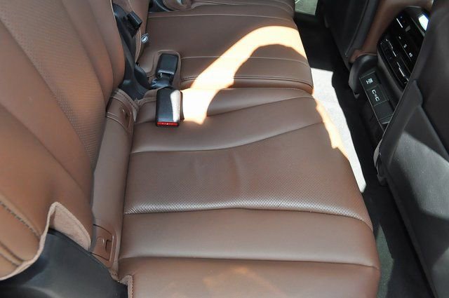 Used 2023 Acura MDX SH-AWD w/ Technology Package image 28