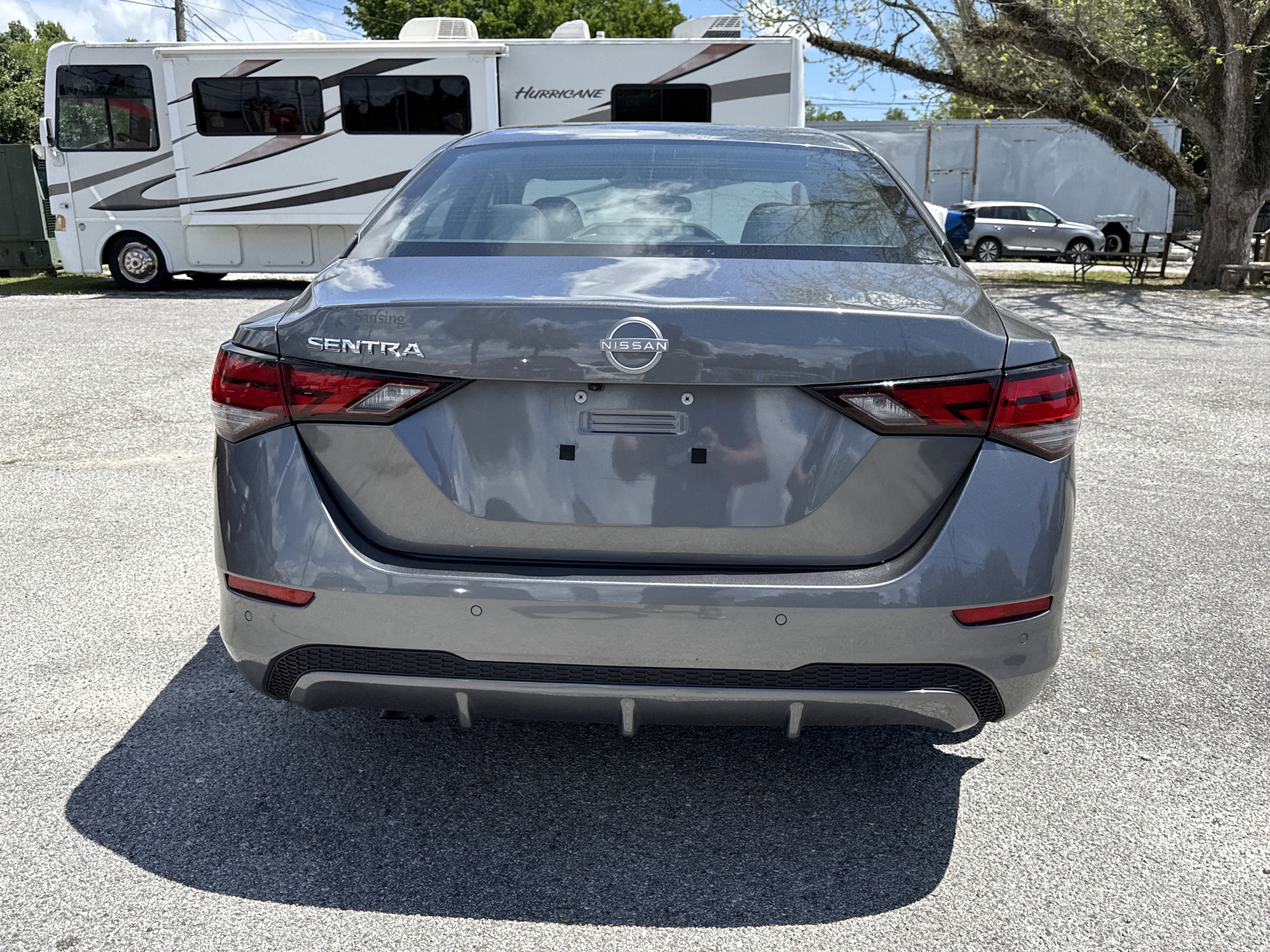 Used 2025 Nissan Sentra S FWD image 4