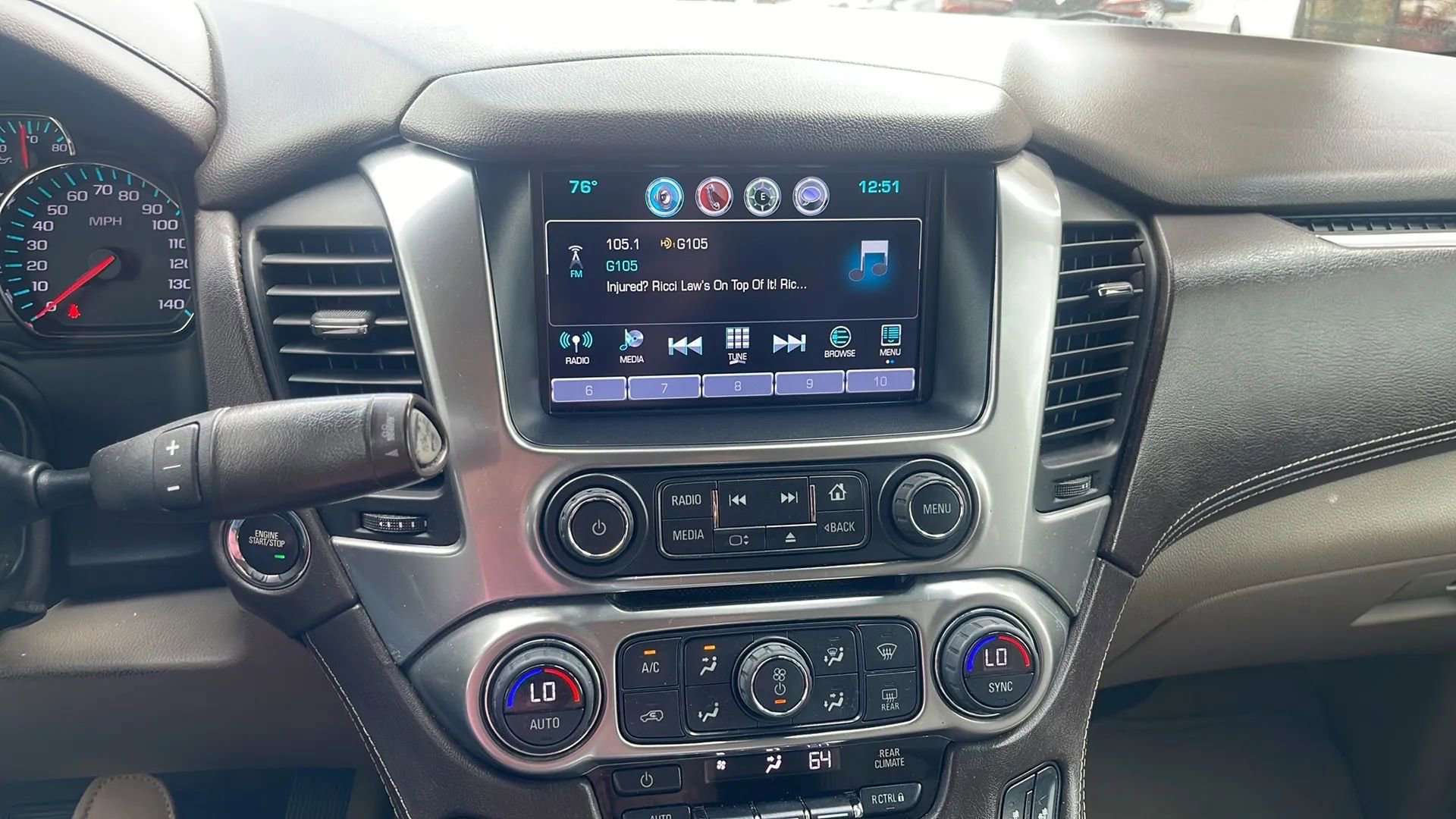 Used 2017 Chevrolet Suburban LT w/ LT Signature Package image 15