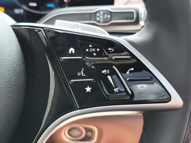 New 2025 Mercedes-Benz GLS 450 4MATIC image 26