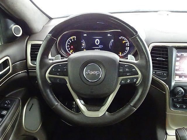 Used 2017 Jeep Grand Cherokee Summit w/ Platinum Series Group image 27