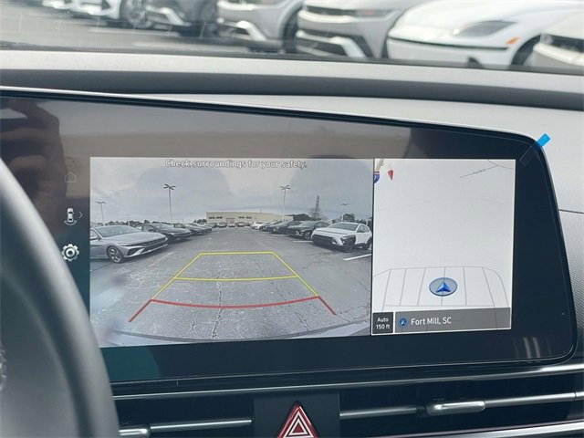 Certified 2025 Hyundai Elantra SEL image 23