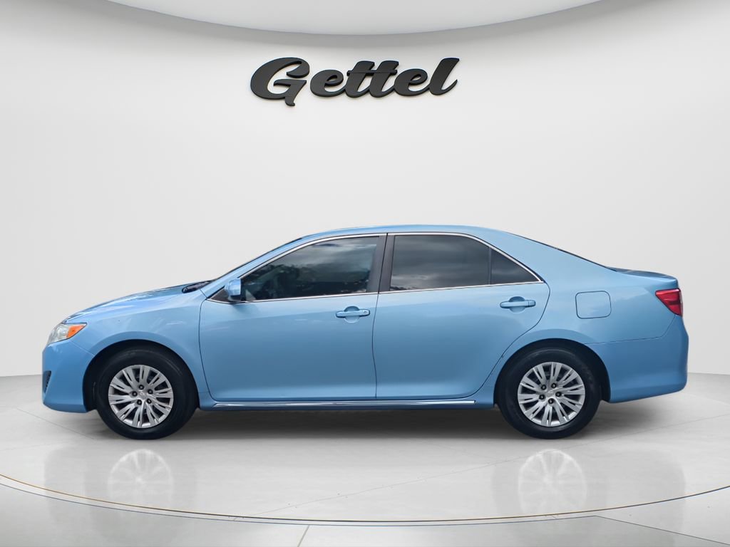 Used 2012 Toyota Camry LE image 8