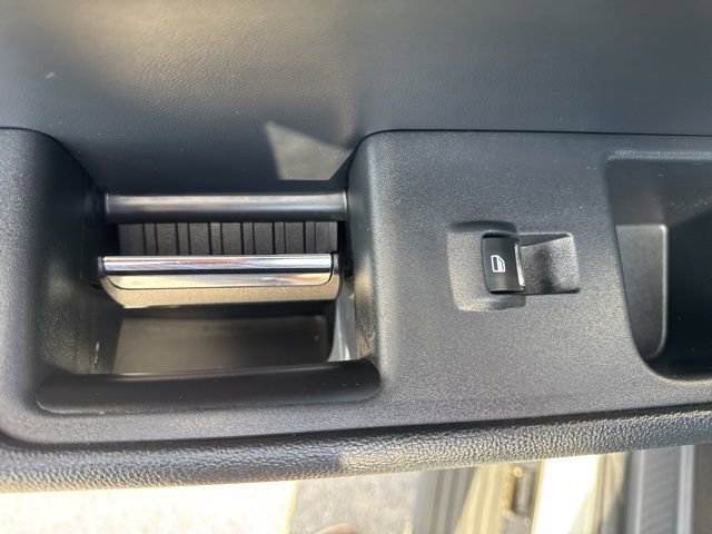 Used 2024 Ford Expedition Limited image 32