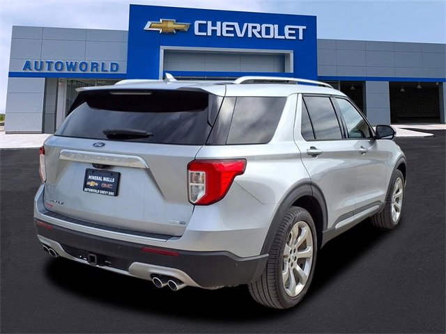 Used 2020 Ford Explorer Platinum w/ Premium Technology Package image 7