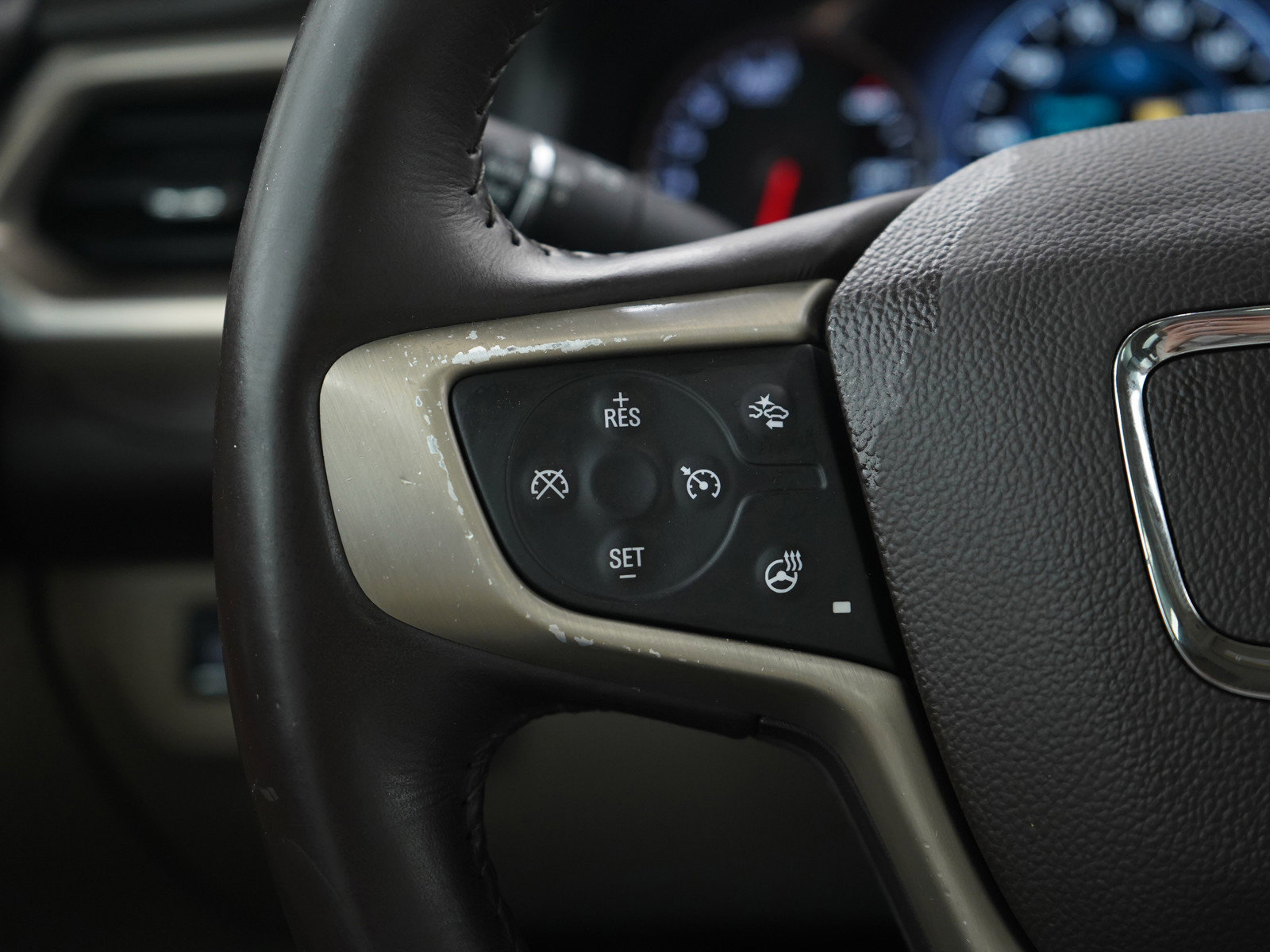 Used 2018 GMC Acadia Denali w/ Technology Package image 26