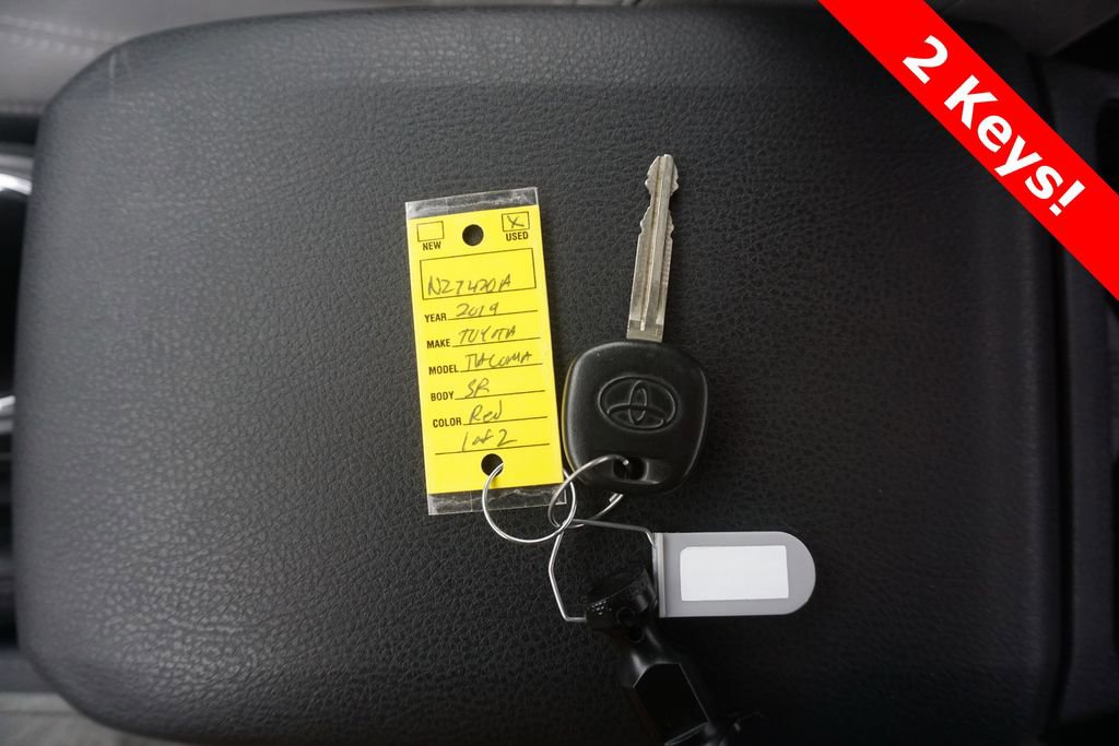 Used 2019 Toyota Tacoma SR AWD/4WD image 19