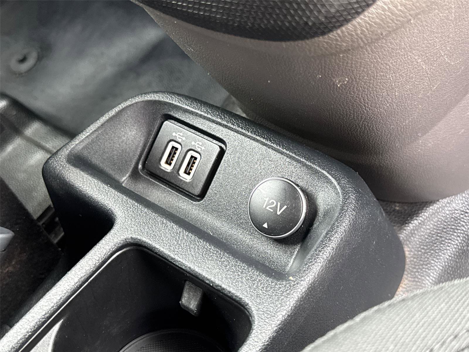 Used 2019 Ford Transit Connect XL FWD image 13