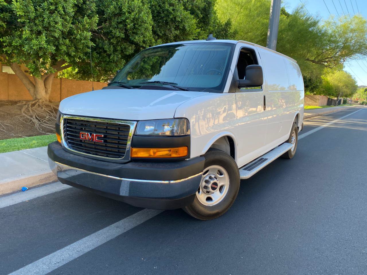 Used 2025 GMC Savana 2500 w/ Driver Convenience Package RWD image 36