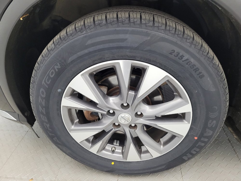 Used 2017 Nissan Murano S image 31