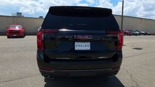 New 2026 GMC Yukon AT4 Ultimate AWD/4WD image 8