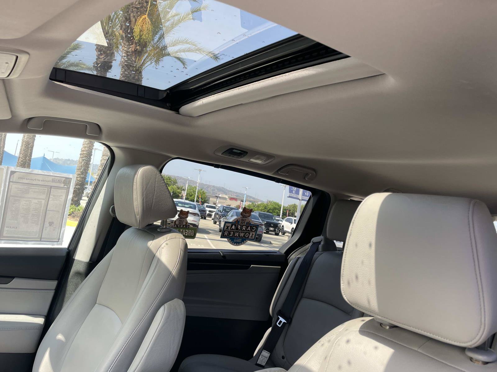 Used 2018 Honda Odyssey EX-L image 2