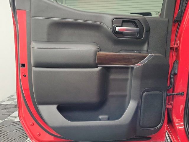 Used 2020 GMC Sierra 1500 SLT w/ SLT Premium Plus Package RWD image 17