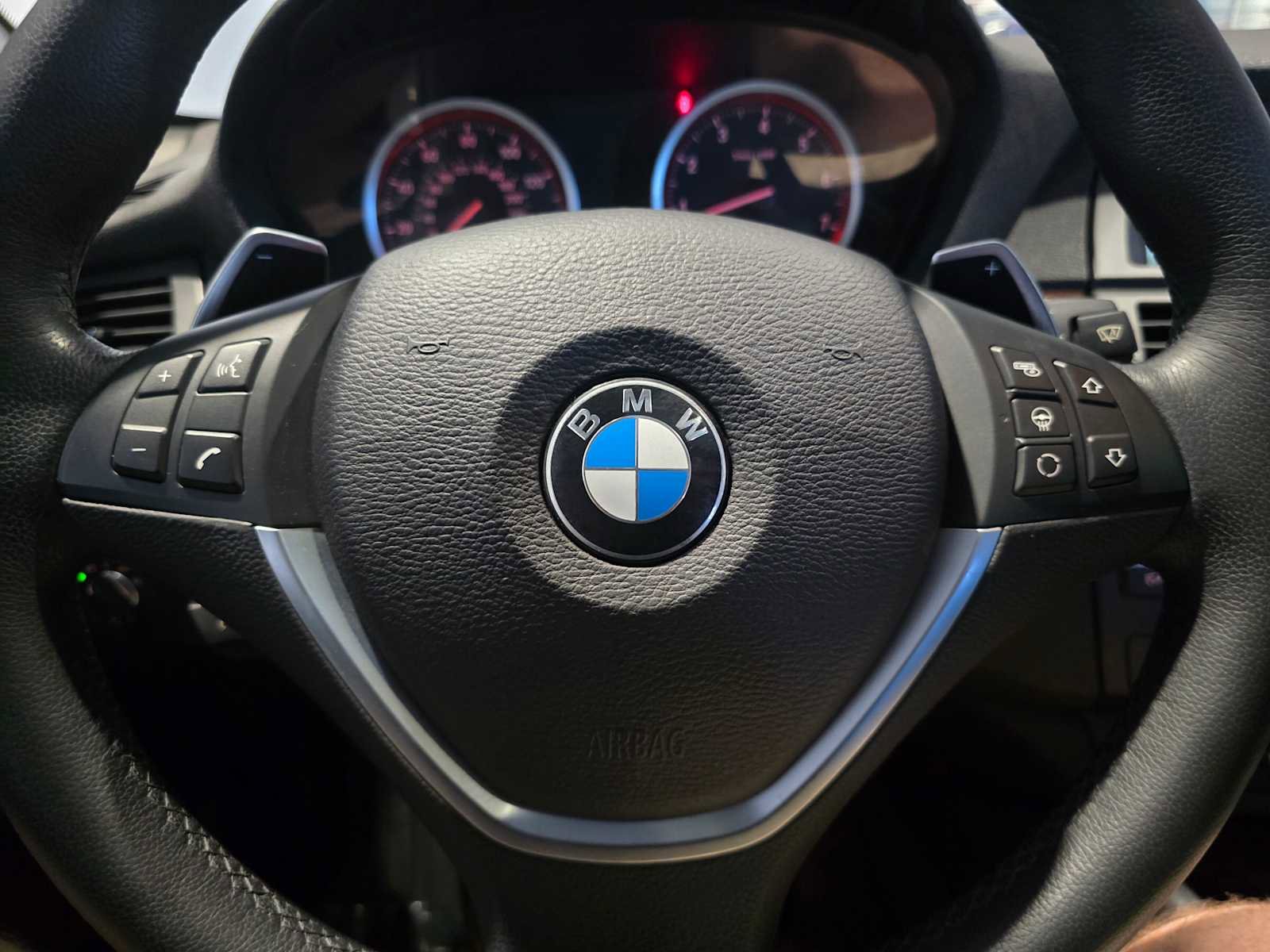 Used 2014 BMW X6 xDrive35i image 24