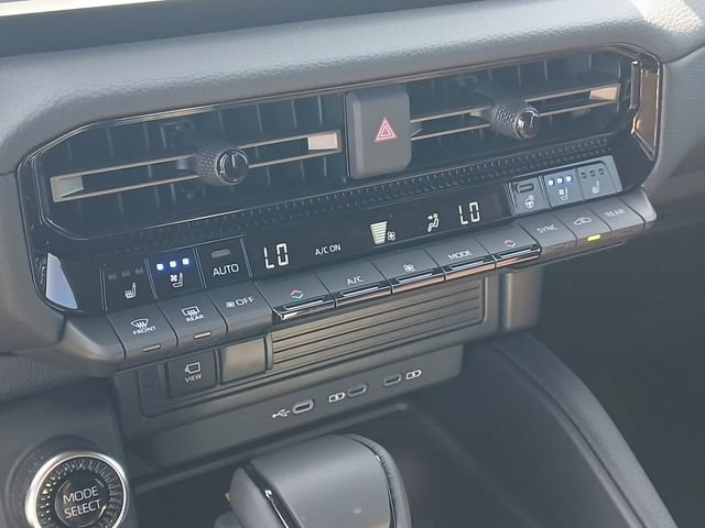 New 2027 Toyota Land Cruiser w/ Premium Package AWD/4WD image 19