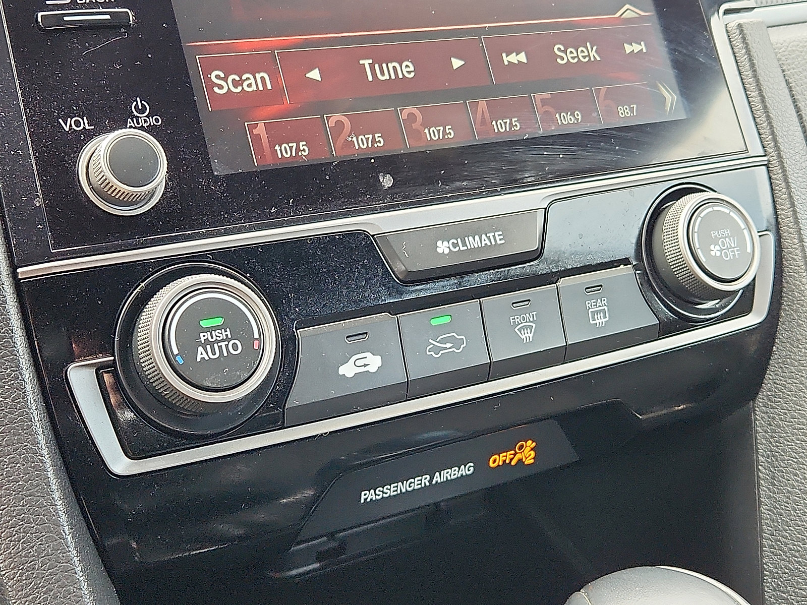 Used 2021 Honda Civic Sport image 15