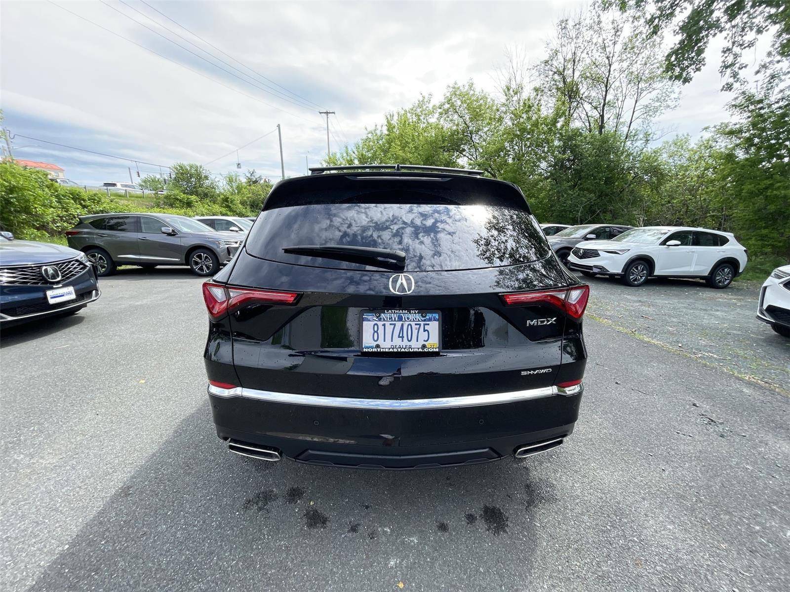 Used 2023 Acura MDX SH-AWD w/ Advance Package image 34