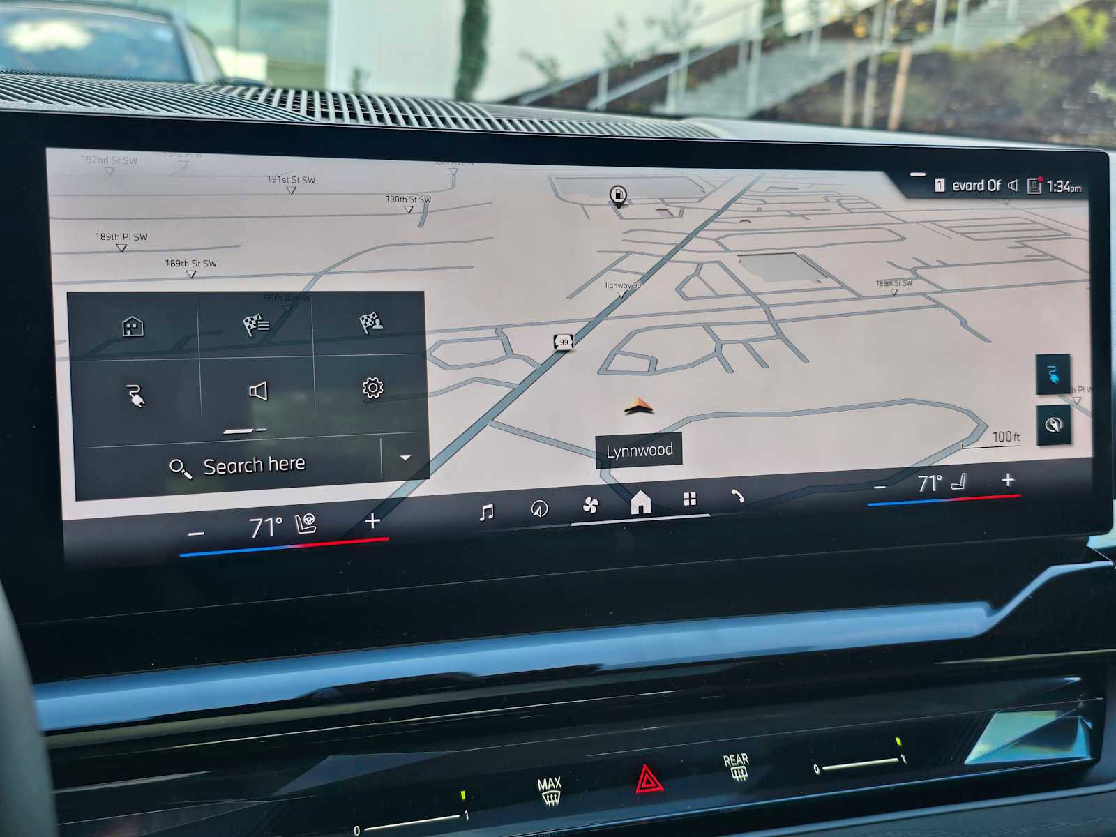 Used 2024 BMW i5 eDrive40i w/ Convenience Package image 33