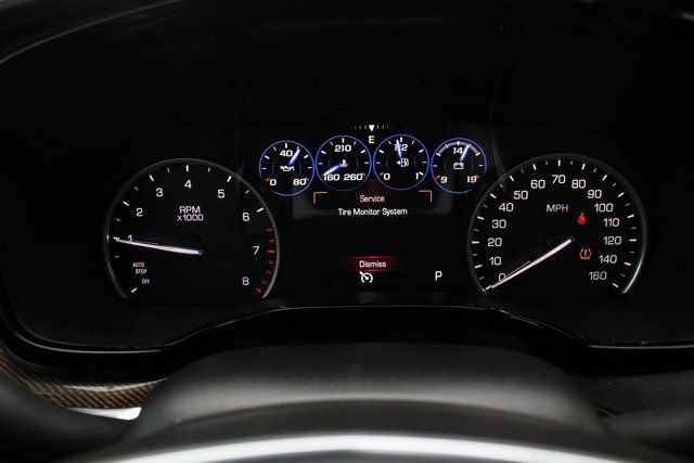 Used 2017 Cadillac XT5 Platinum image 12