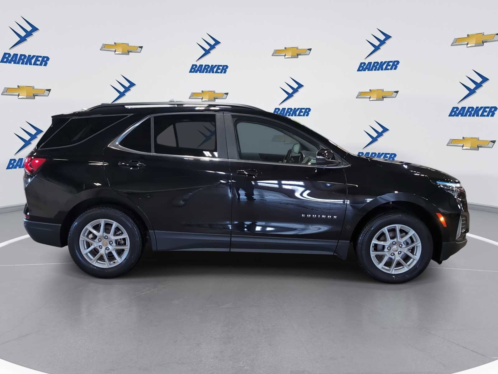 Used 2022 Chevrolet Equinox LT image 9