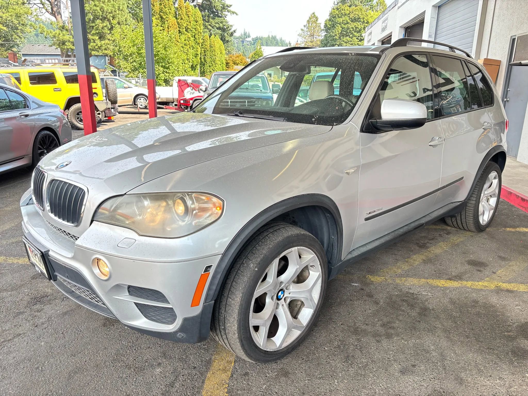 Used 2012 BMW X5 xDrive35i w/ Convenience Pkg image 3