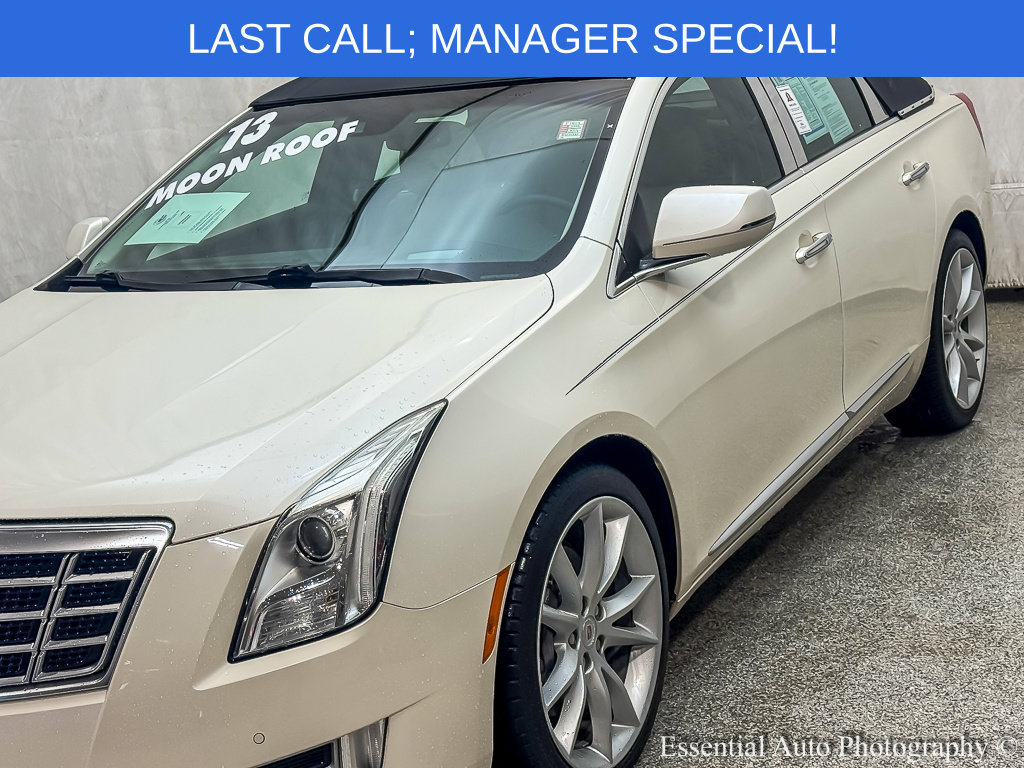 Used 2013 Cadillac XTS Premium AWD/4WD image 4