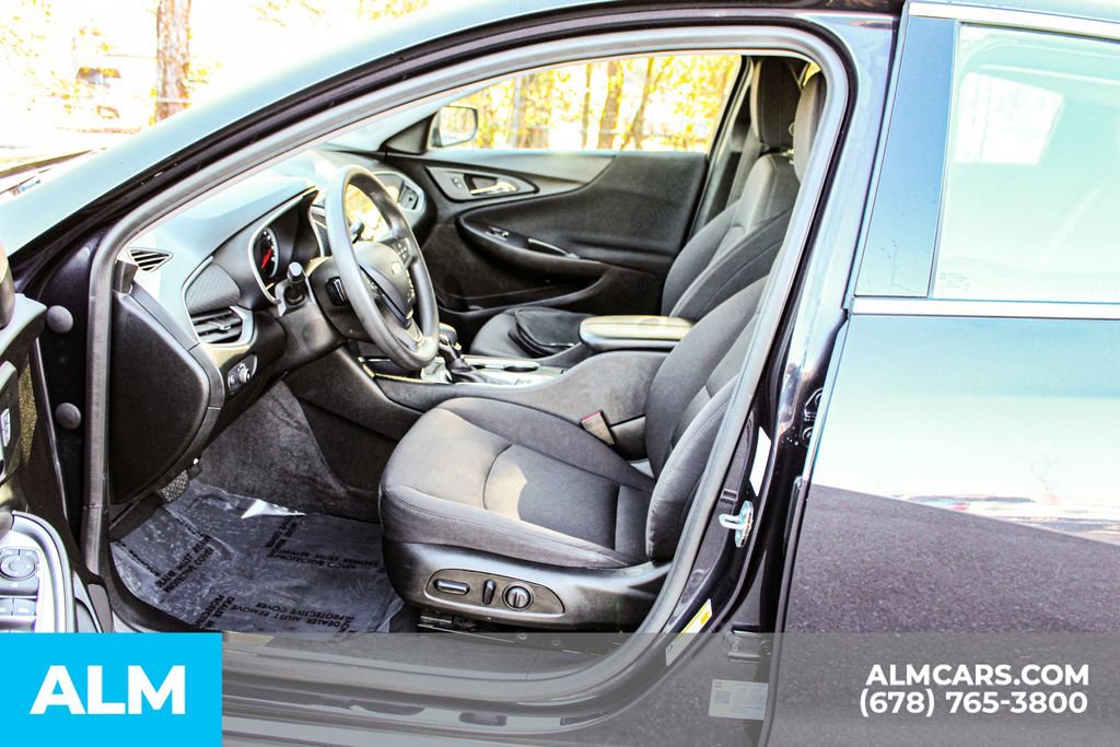 Used 2023 Chevrolet Malibu LT image 17
