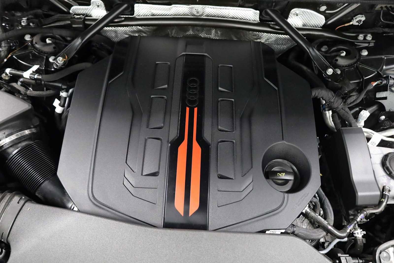 Certified 2025 Audi SQ5 Premium Plus w/ Premium Plus Package image 39