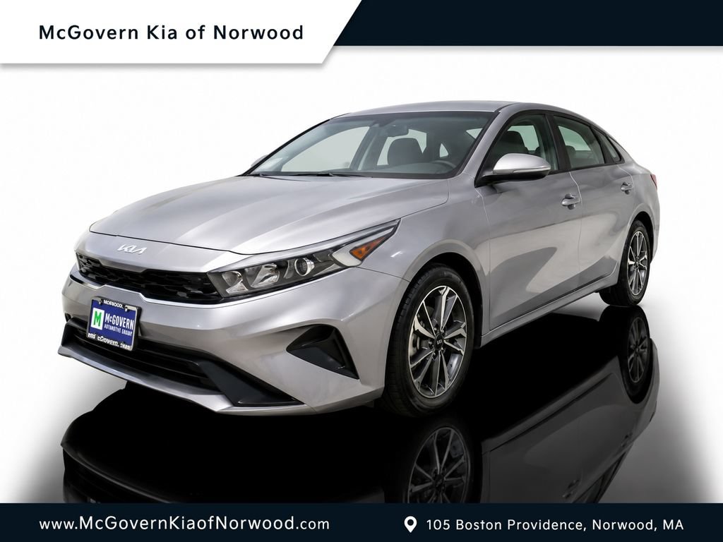 Certified 2023 Kia Forte LXS FWD image 1