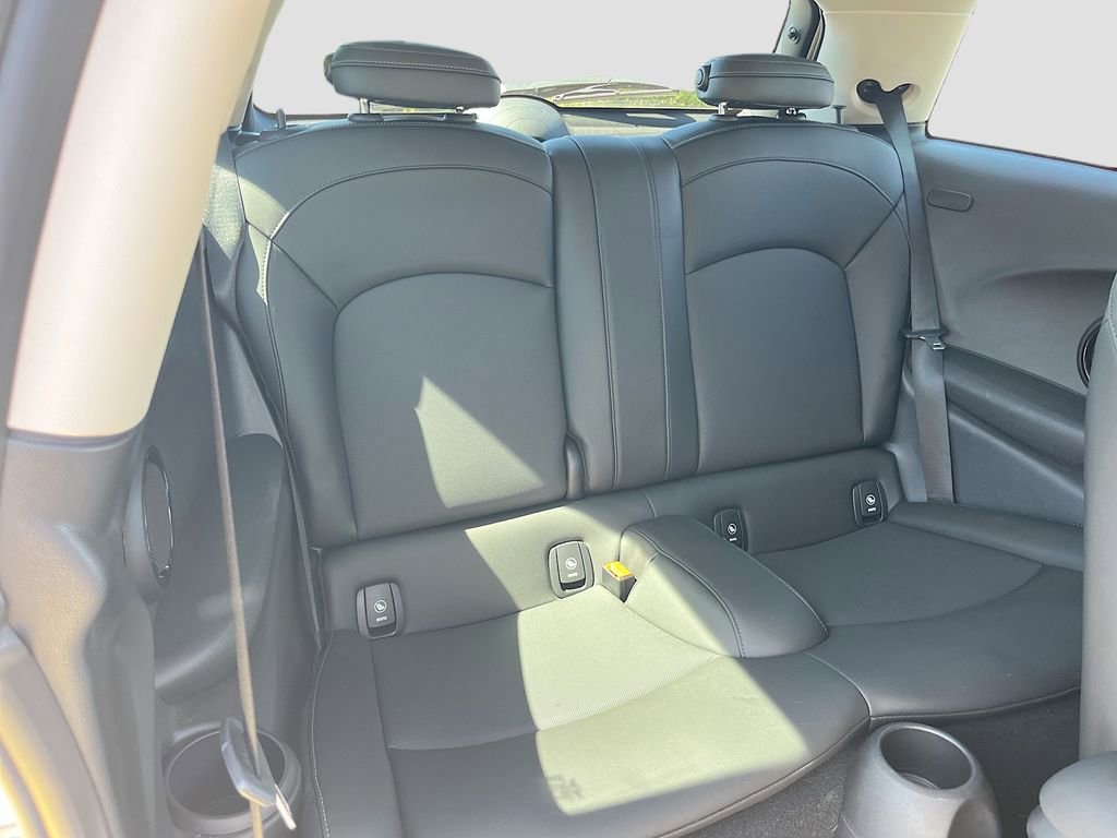 Used 2020 MINI Cooper S w/ Storage Package image 25