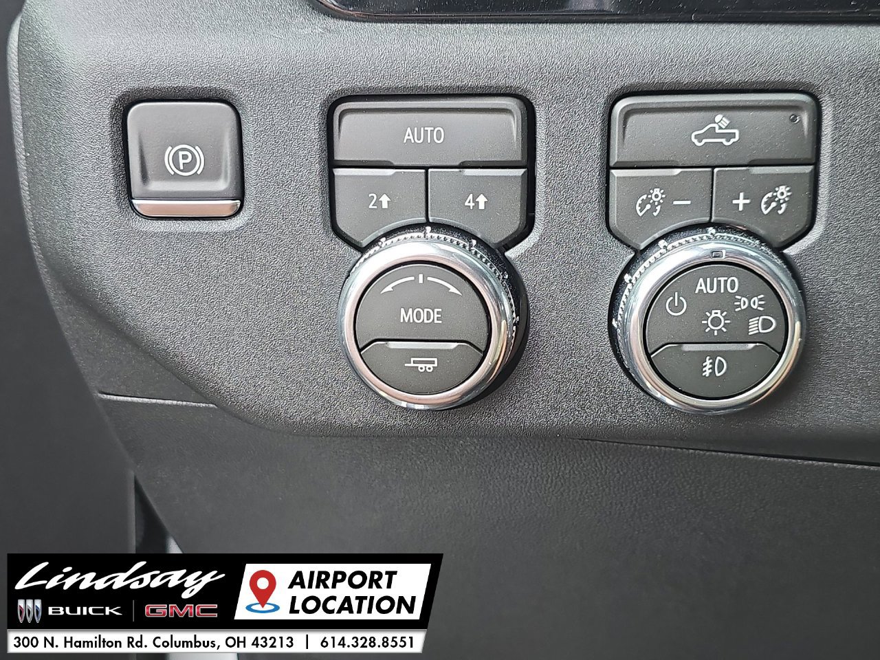 New 2026 GMC Sierra 1500 Elevation w/ Preferred Package AWD/4WD image 19