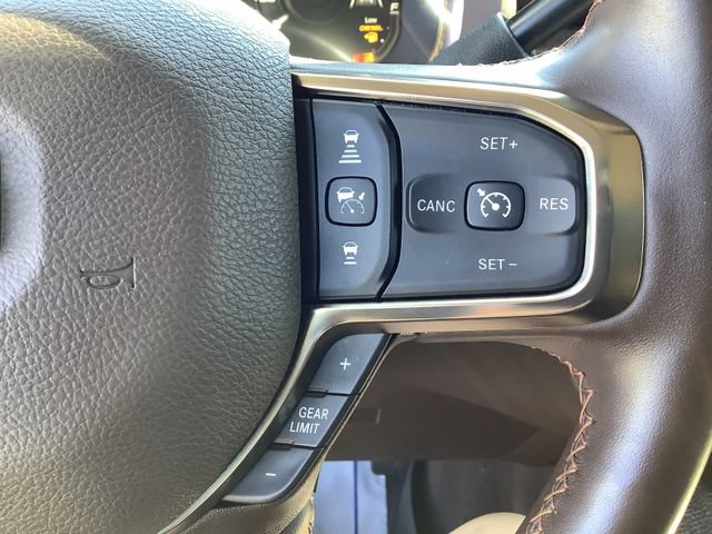 Used 2025 RAM 2500 Limited AWD/4WD image 12