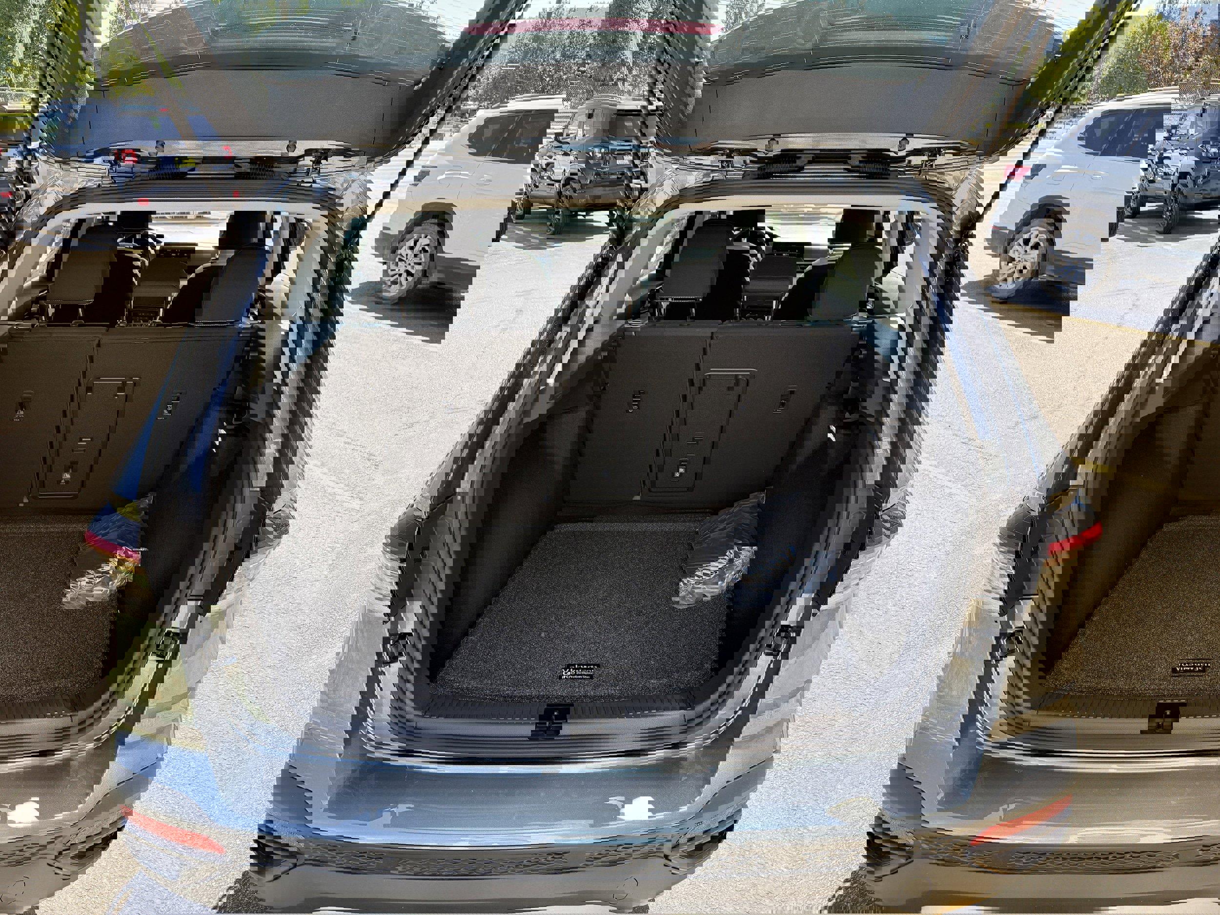 New 2025 Volkswagen Taos S image 17