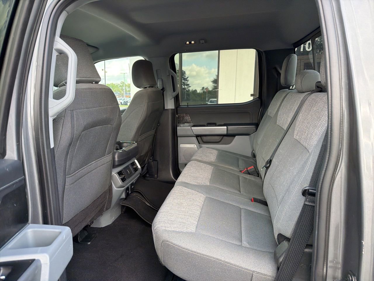 Used 2023 Ford F150 XLT w/ Equipment Group 302A High image 5