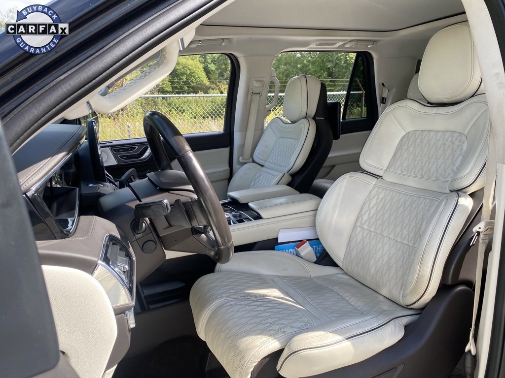 Used 2021 Lincoln Navigator Black Label w/ Cargo Convenience Package image 27