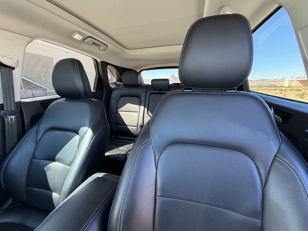 Used 2022 Ford Escape Titanium w/ Class II Trailer Tow Package image 13