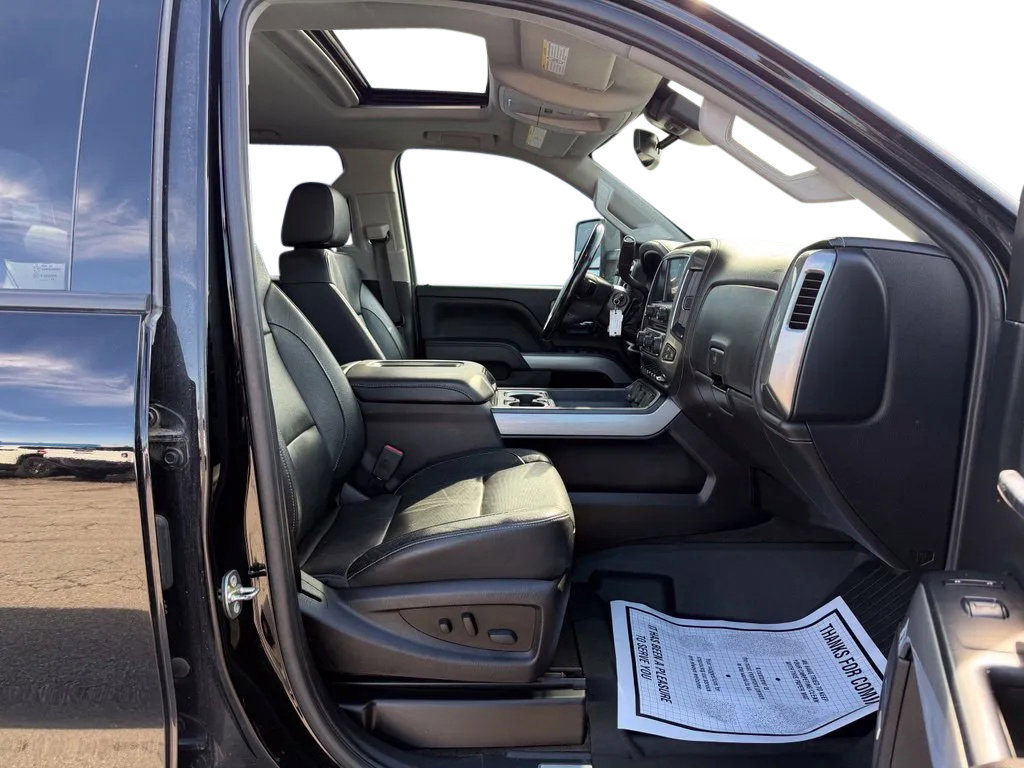 Used 2018 Chevrolet Silverado 2500 LTZ w/ Midnight Edition AWD/4WD image 25