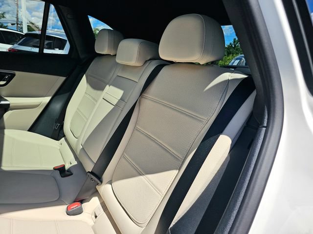 New 2026 Mercedes-Benz GLC 300 4MATIC image 23