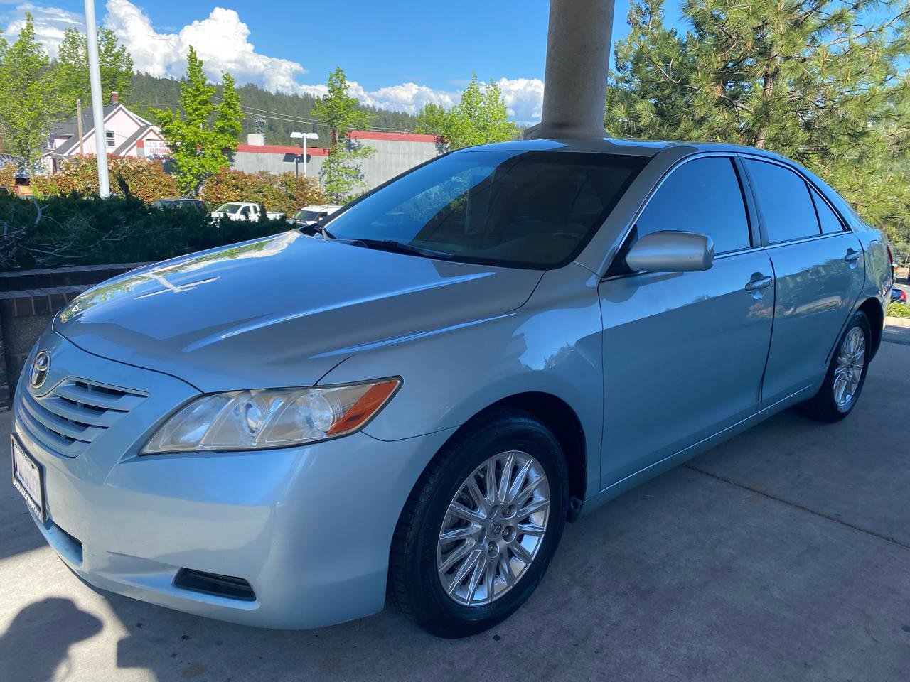 Used 2007 Toyota Camry LE FWD image 2